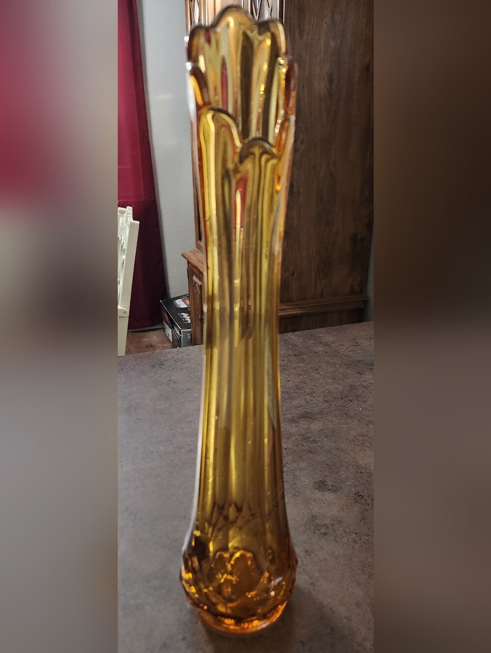 Vintage Amber LE Smith Glass Swung Vase 13” Tall Mid Century Modern Art